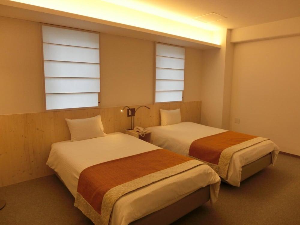 Shin-Osaka Station Hotel Kültér fotó